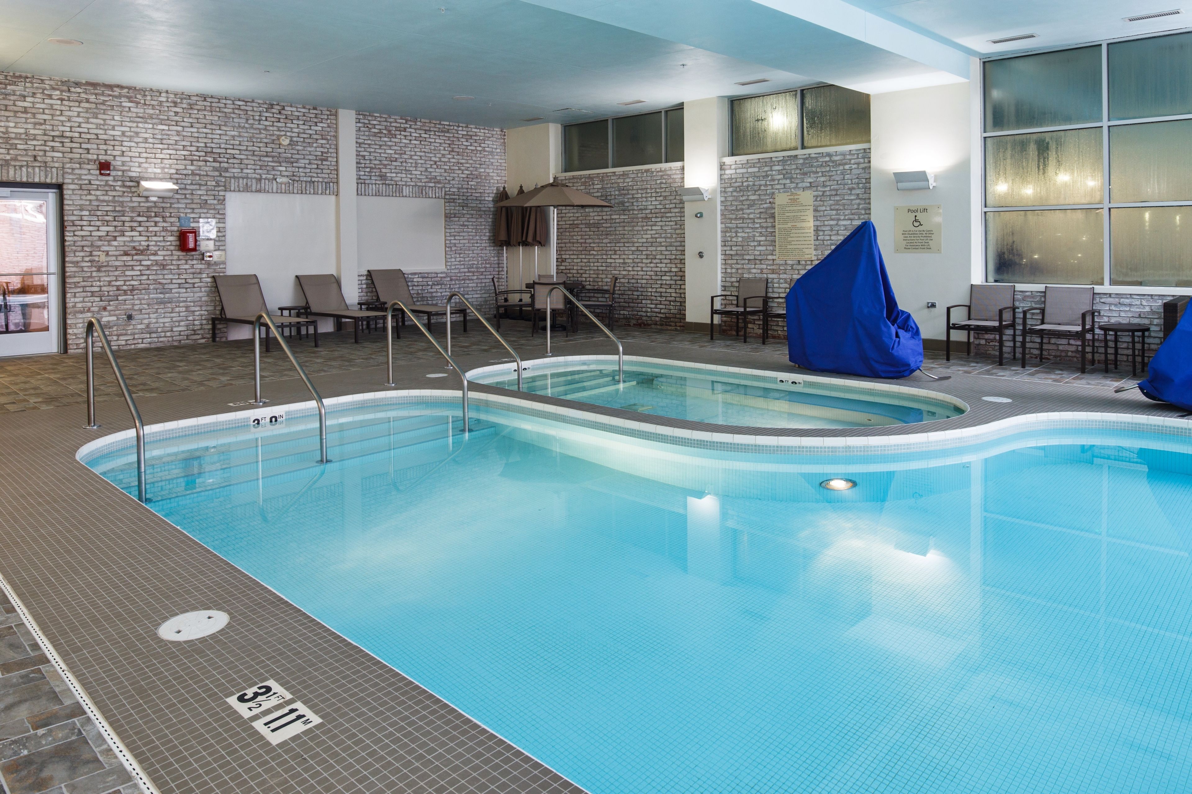 Photo - DoubleTree by Hilton Neenah