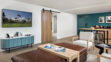 Suite, 2 Queen Beds