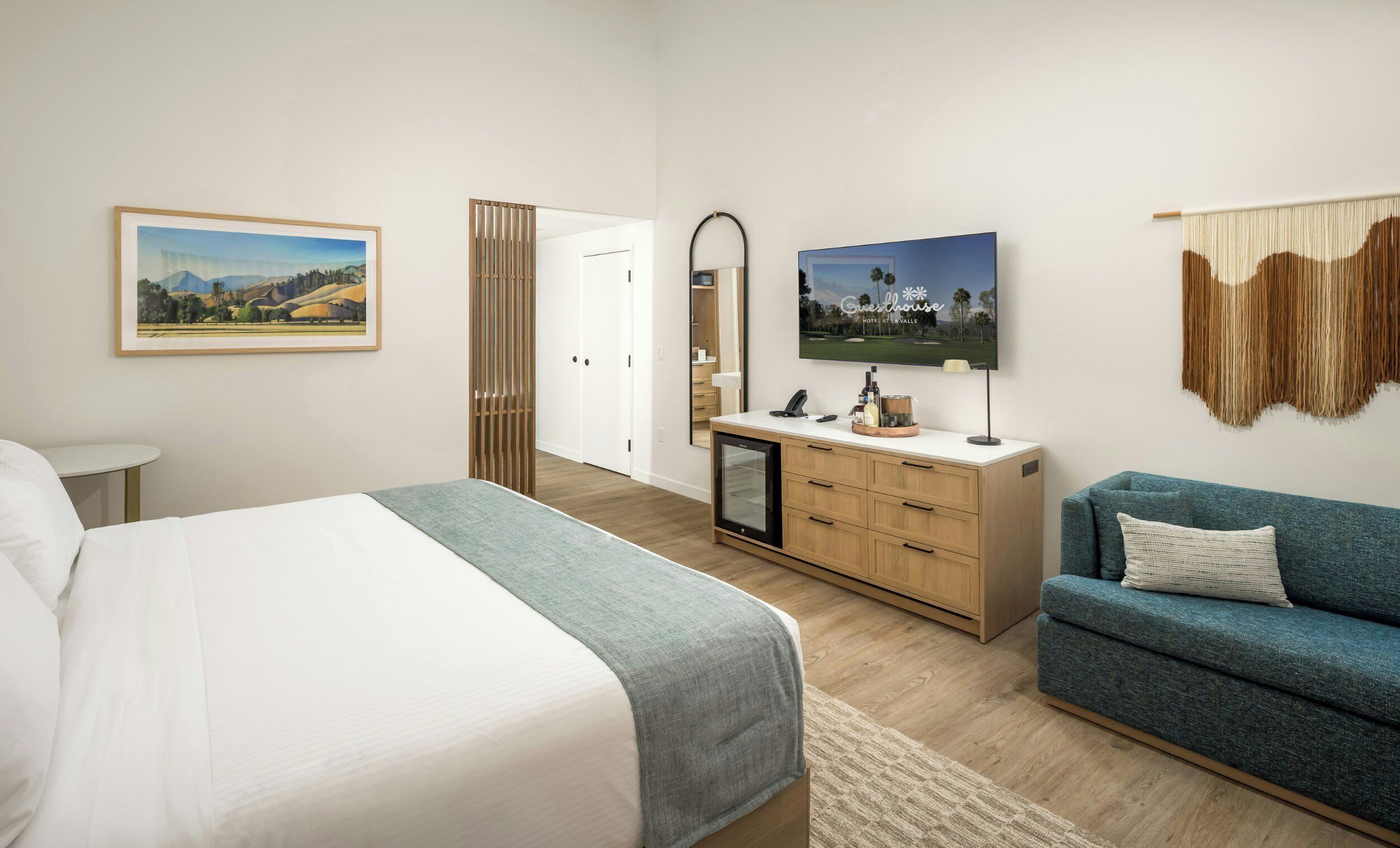 Room, 1 King Bed, Golf View