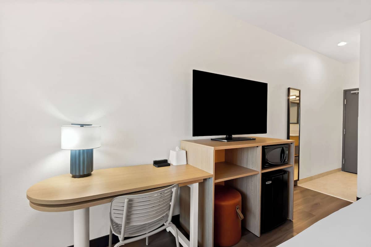 Ropa de cama de alta calidad y cortinas blackout