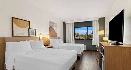 Spark by Hilton Fountain Hills Scottsdale