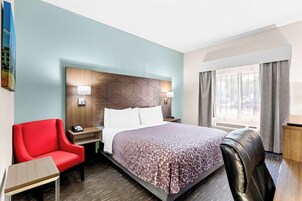 Schreibtisch, laptopgeeigneter Arbeitsplatz, Bügeleisen/Bügelbrett