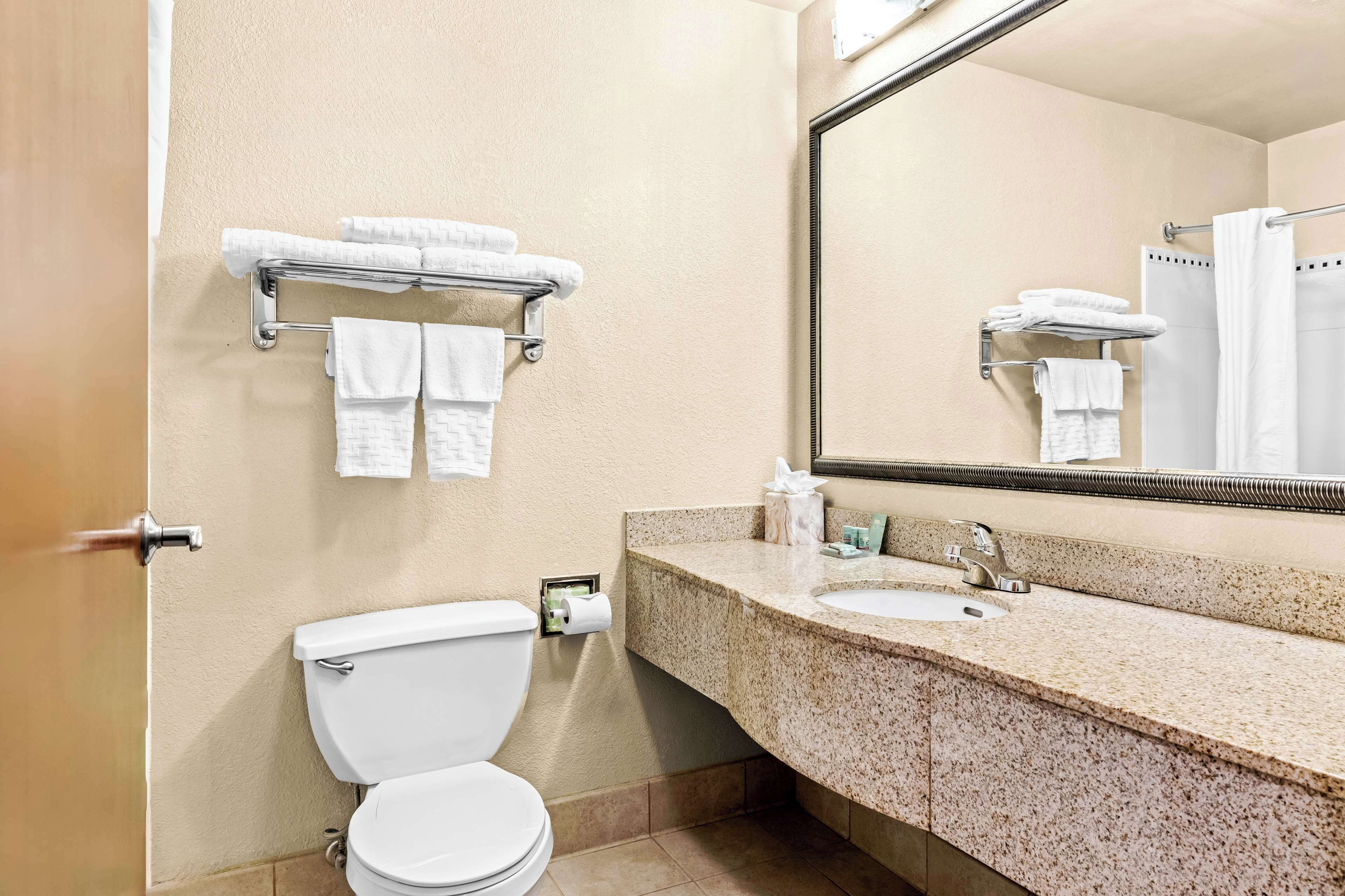 standard room, 2 double beds, non smoking, refrigerator & microwave | bathroom | combined shower/bathtub, hair dryer, towels