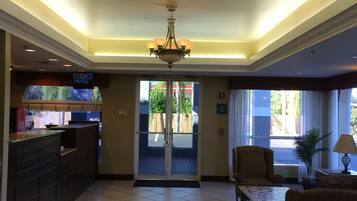 บริเวณประตูทางเข้า