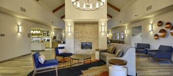 Homewood Suites by Hilton Phoenix-Biltmore