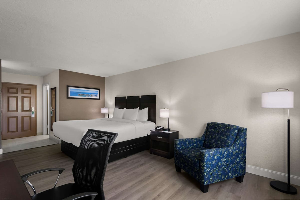 Chambre Standard, 1 trĂšs grand lit, non-fumeur