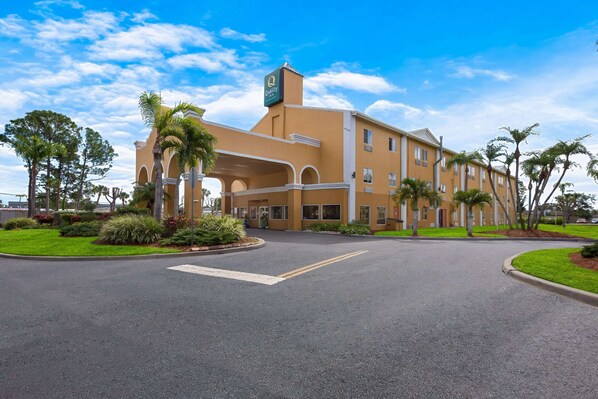 Exterior - Quality Inn - Near Serenoa Golf Club (Sarasota)