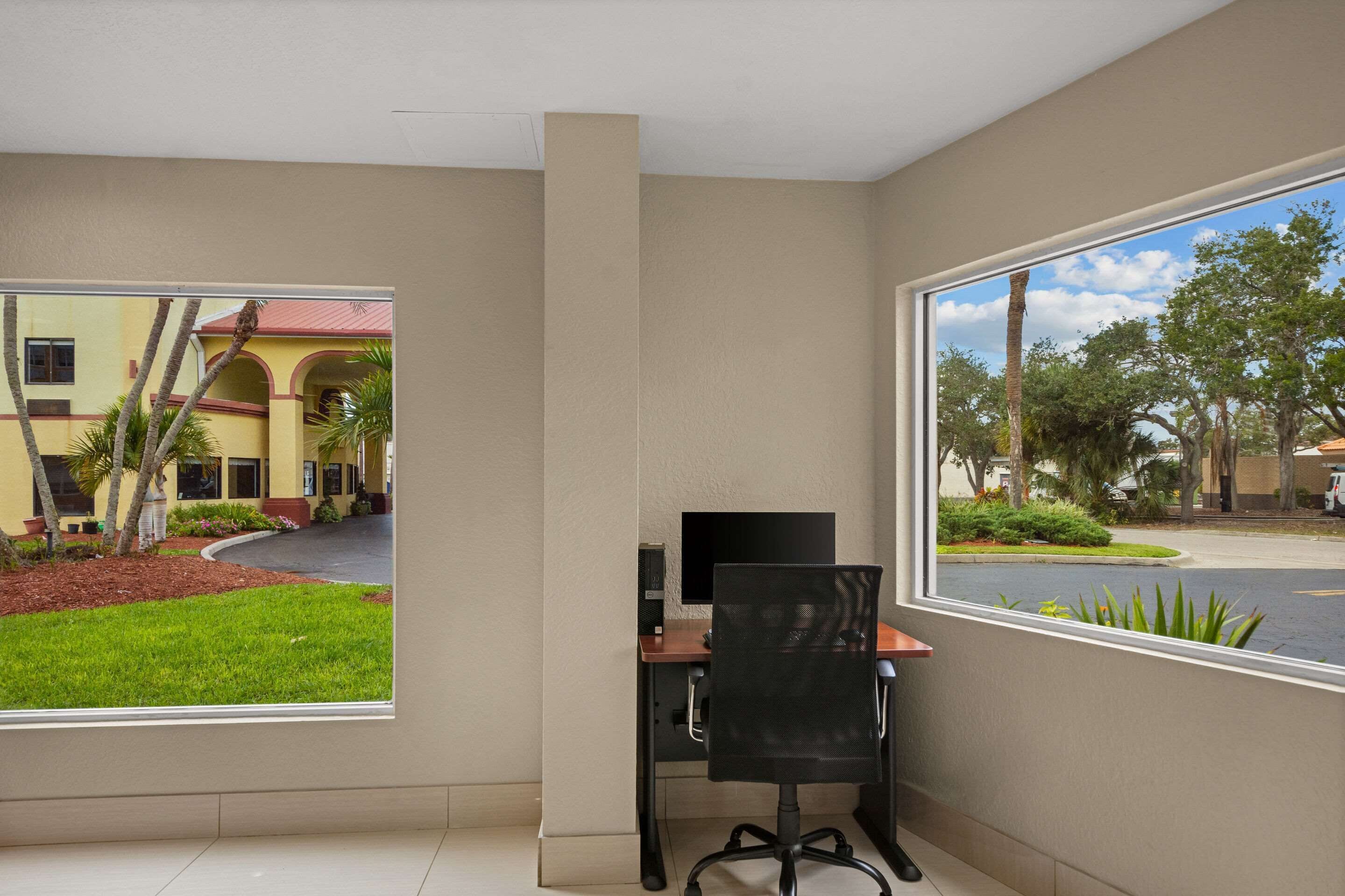 Photo - Quality Inn Sarasota I-75