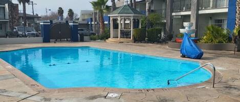 Seasonal outdoor pool