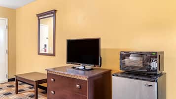 ห้องสแตนดาร์ด, เตียงควีนไซส์ 1 เตียง, ปลอดบุหรี่ | โต๊ะทำงาน, Wi-Fi ฟรี, ผ้าปูที่นอน