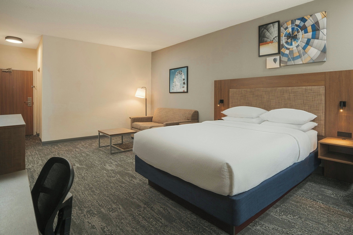 Premium bedding, desk, blackout curtains, iron/ironing board
