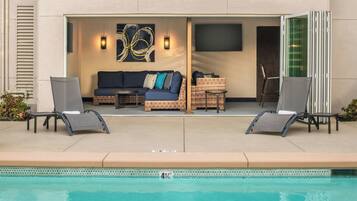 Outdoor pool, pool umbrellas