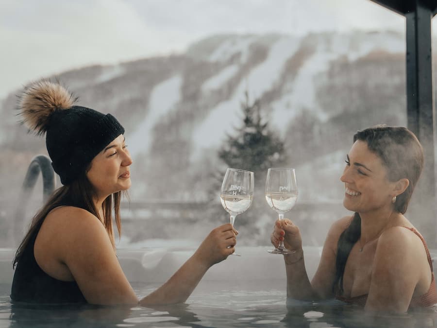 Indoor pool, seasonal outdoor pool, sun loungers