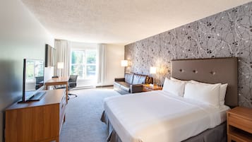 Camera Comfort, 1 letto queen con divano letto, vista montagna | Minibar, una cassaforte in camera, una scrivania, postazione laptop