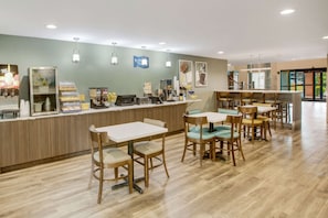 Free daily continental breakfast
