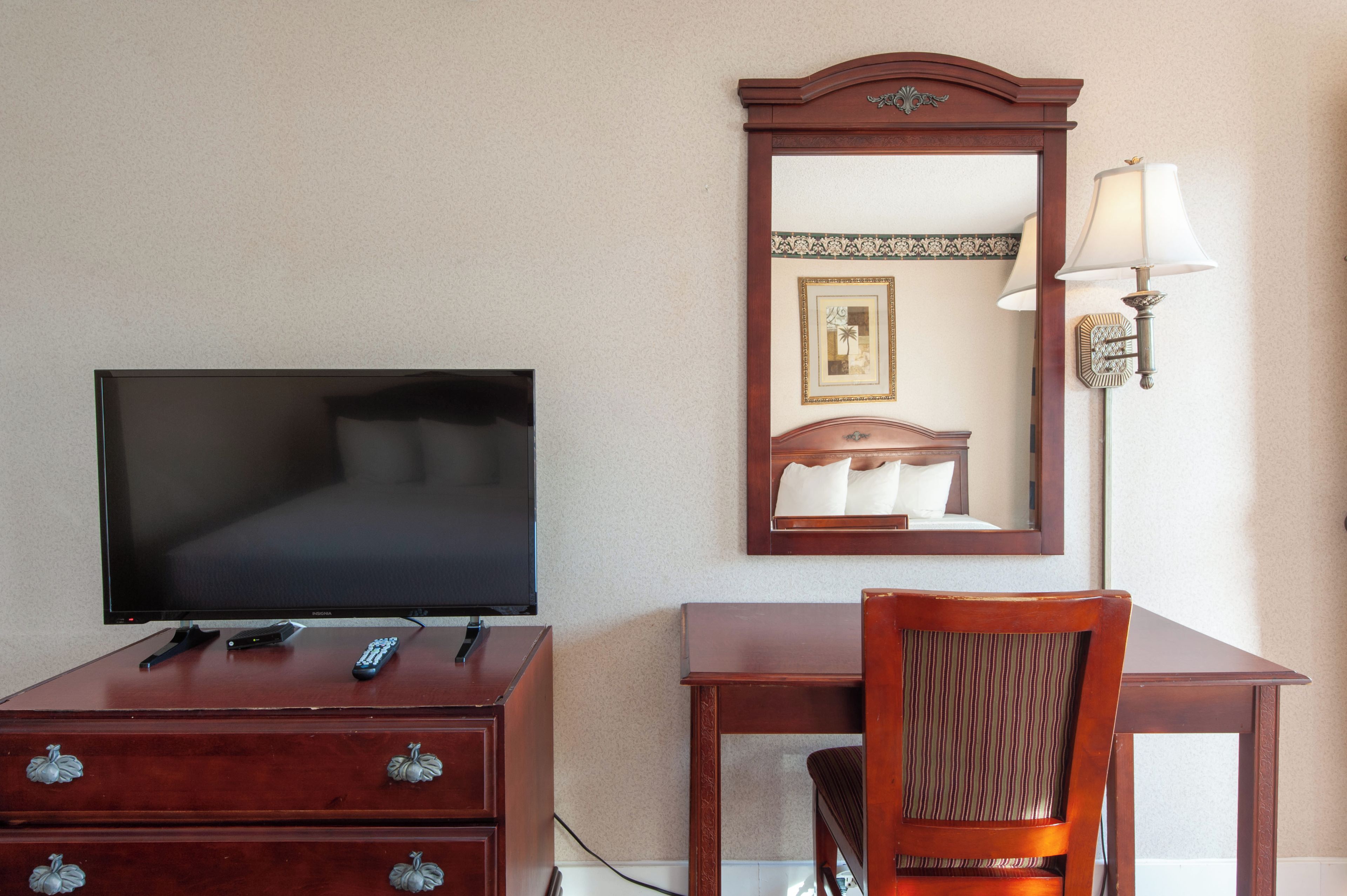 Photo - Studio City Court Yard Hotel