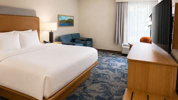 Uma cama King, não fumante | Roupas de cama premium, ferros/tábuas de passar roupa, Wi-Fi de cortesia