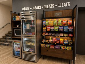 Snack bar