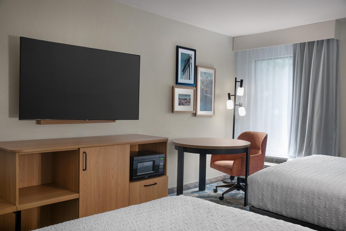Ropa de cama de alta calidad y tabla de planchar con plancha 