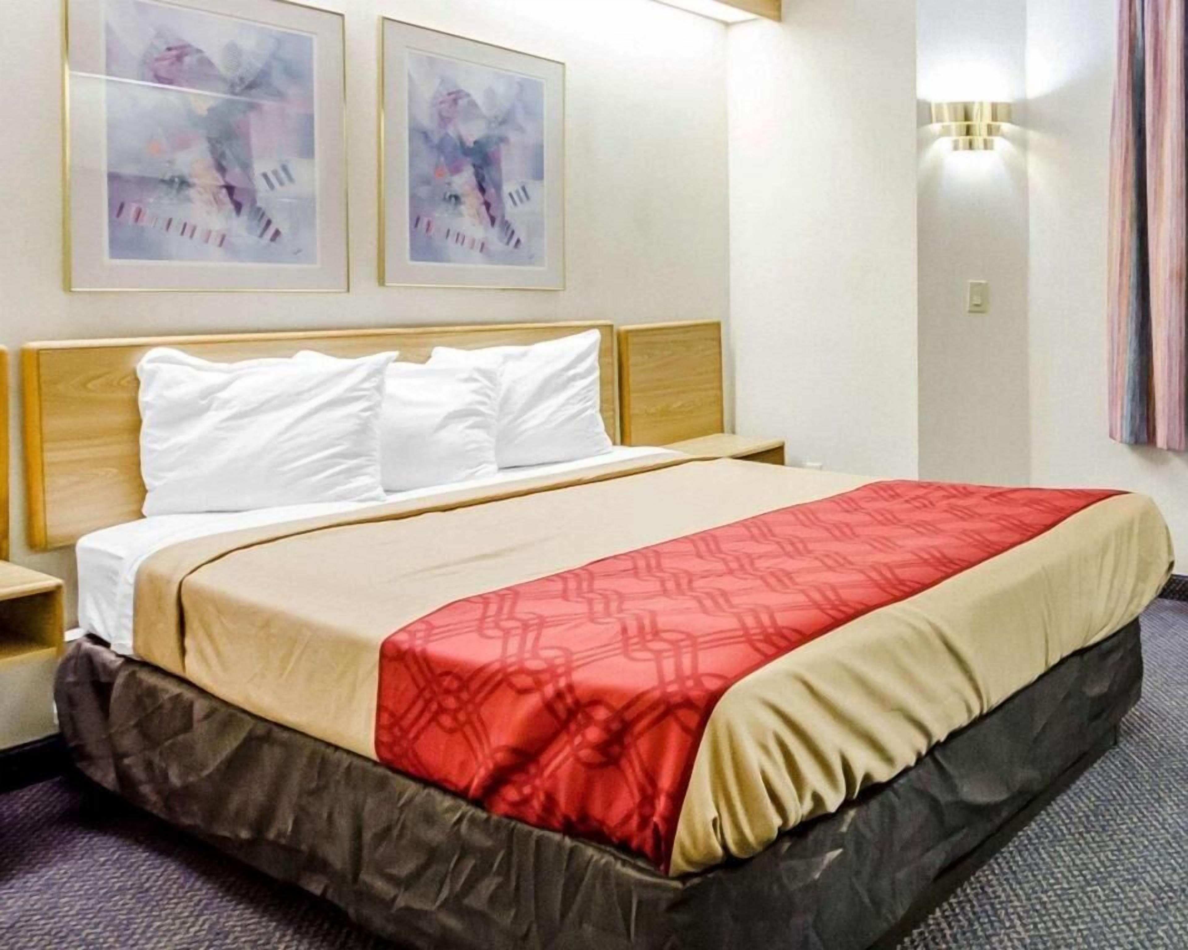 مكتب ومُنبهات