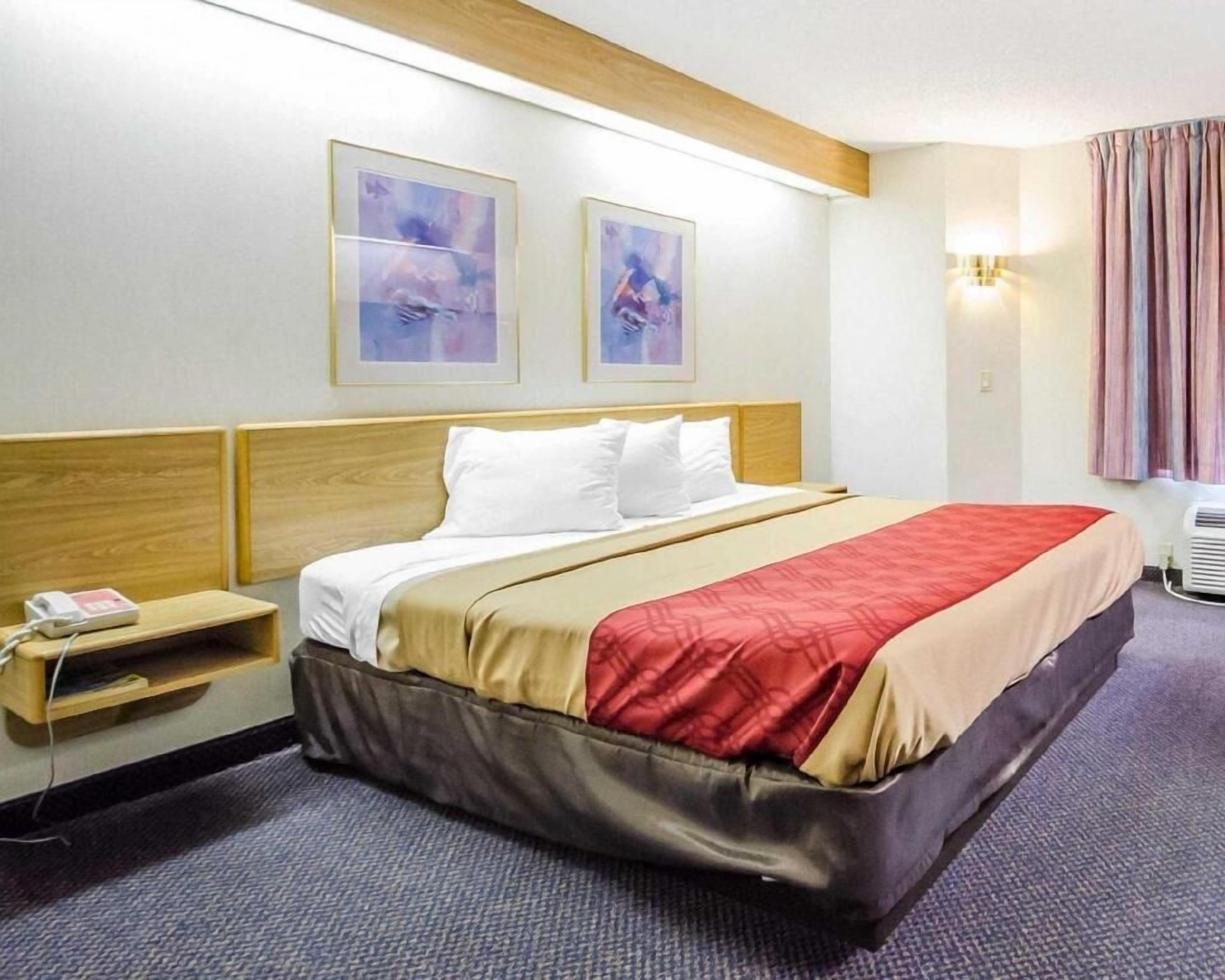 مكتب ومُنبهات