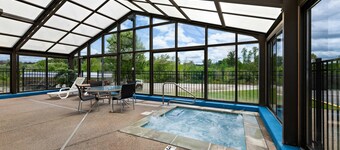 Econo Lodge London North