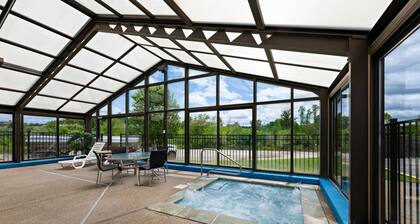 Econo Lodge London North