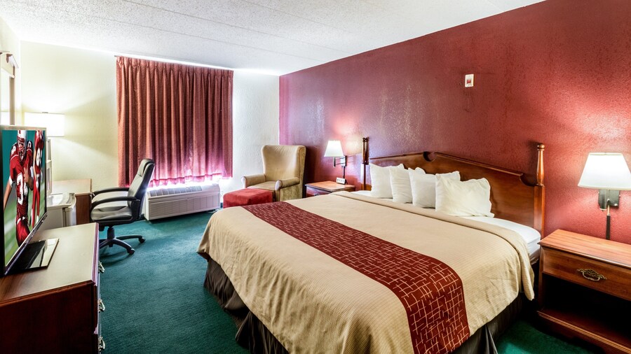 Red Roof Inn Morehead