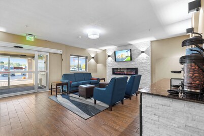 Comfort Inn Hobart-Merrillville I-65