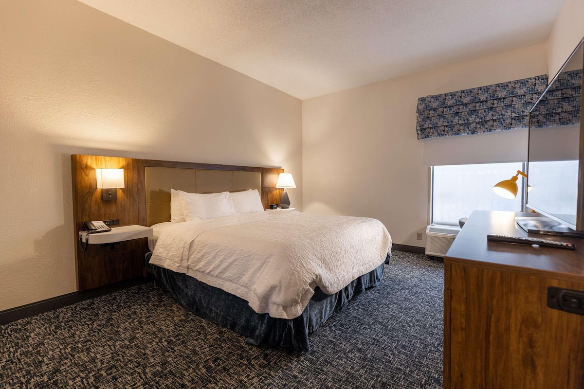 Desk, blackout drapes, iron/ironing board, WiFi (surcharge)