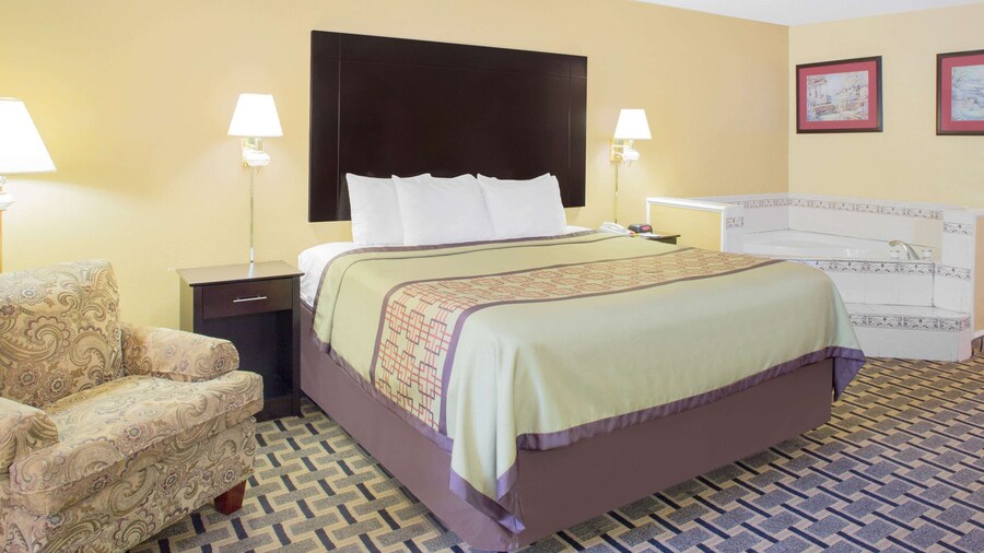 Days Inn by Wyndham Andalusia