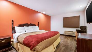 Room, 1 King Bed, Non Smoking | Desk, laptop workspace, blackout drapes, iron/ironing board