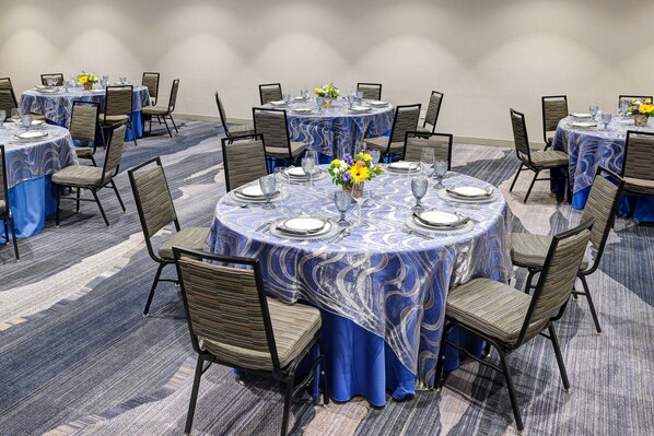 Meeting facility