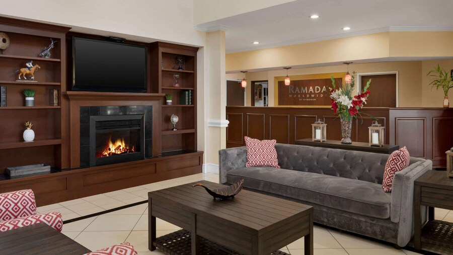 Ramada by Wyndham Elizabethtown