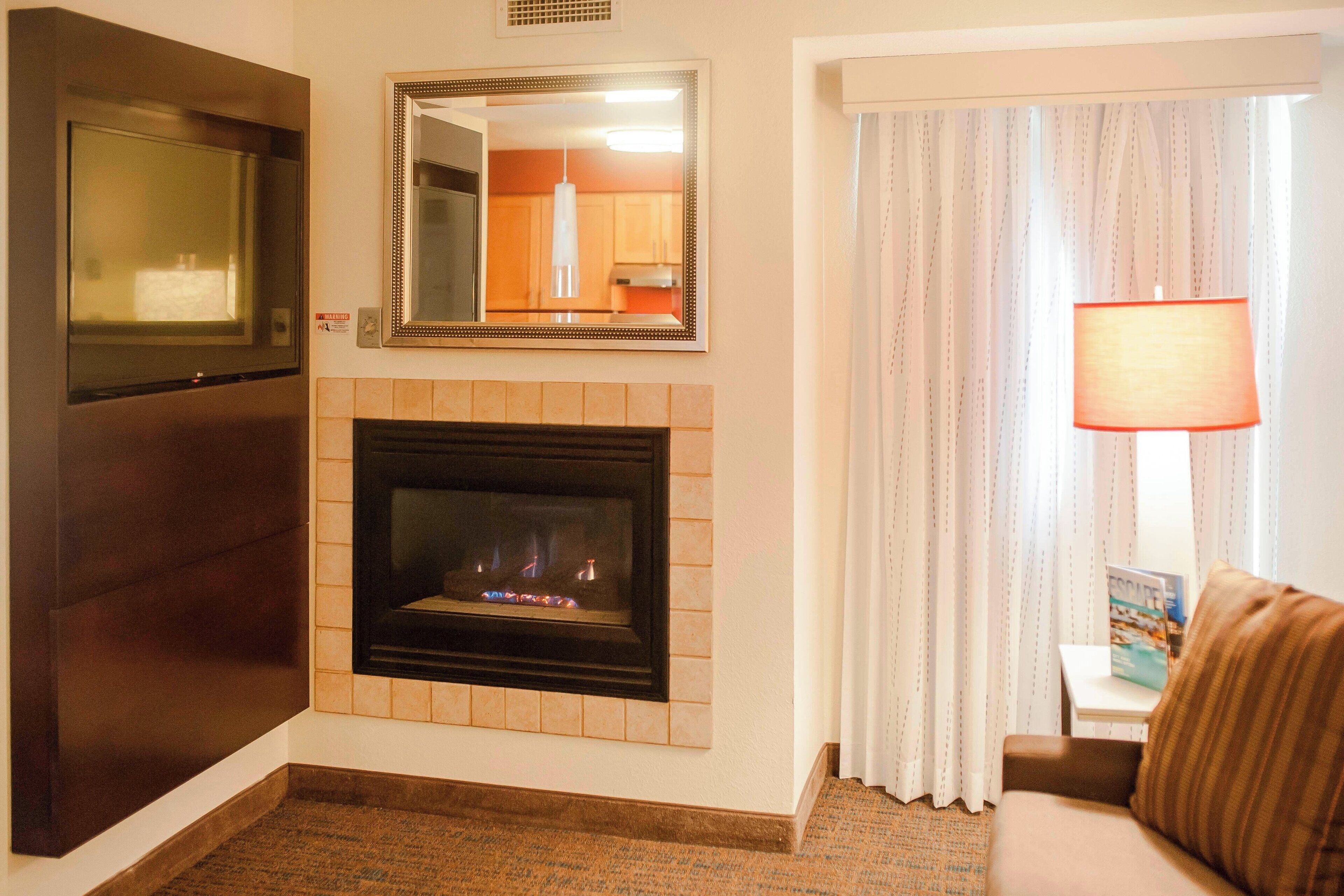 1 bedroom, egyptian cotton sheets, premium bedding, down duvets