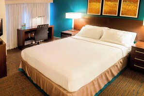 Egyptian cotton sheets, premium bedding, down comforters, pillowtop beds