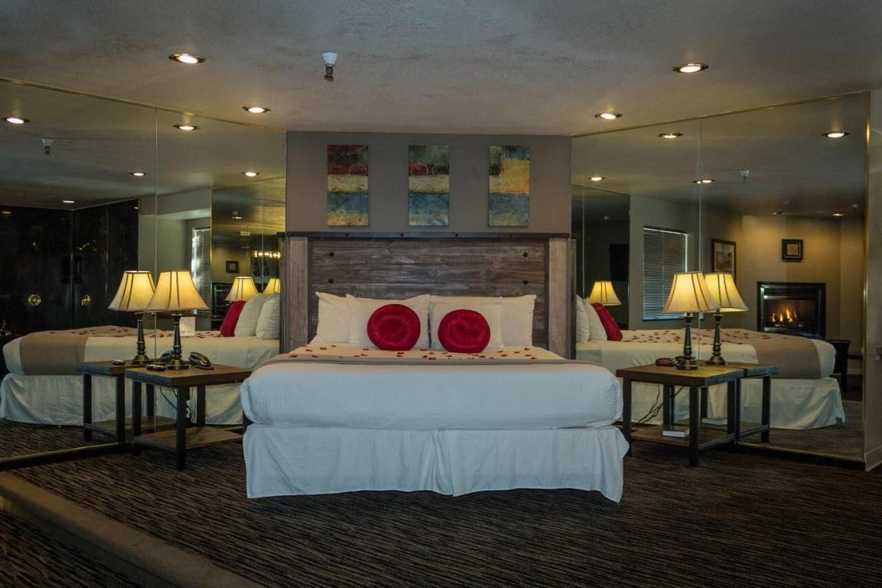 Photo - Postmarc Hotel and Spa Suites