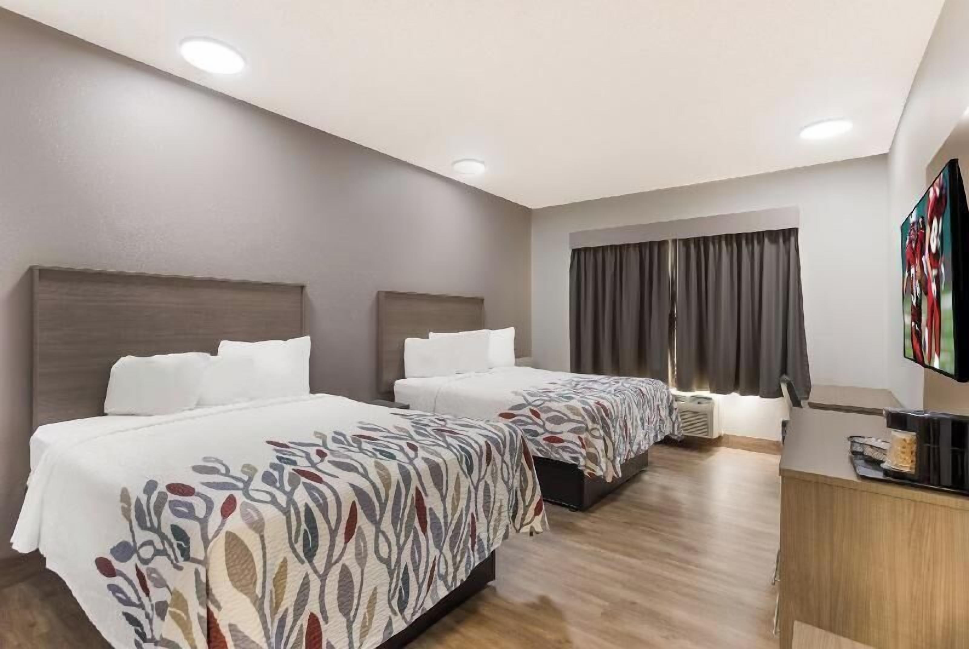 Desk, iron/ironing board, free cots/infant beds, rollaway beds