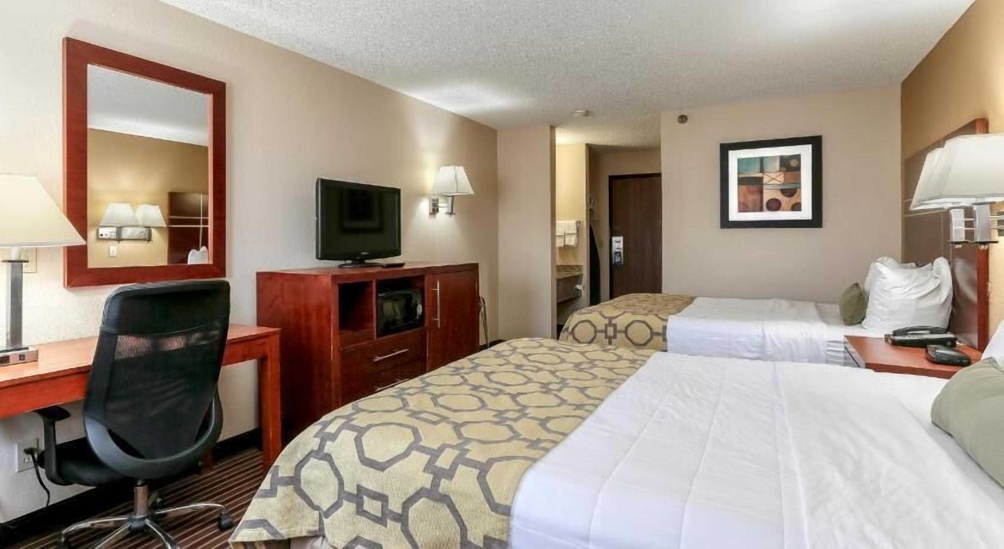Premium bedding, down comforters, desk, blackout drapes