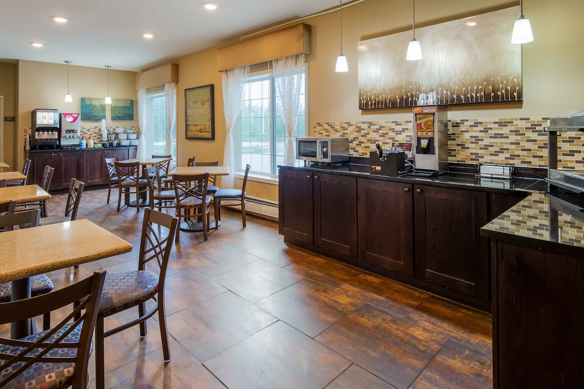 free continental breakfast