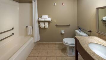 Pillowtop beds, in-room safe, iron/ironing board, free WiFi
