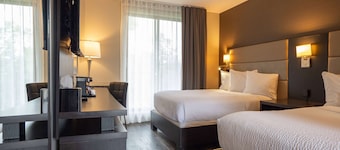 Ramada by Wyndham Ottawa On The Rideau