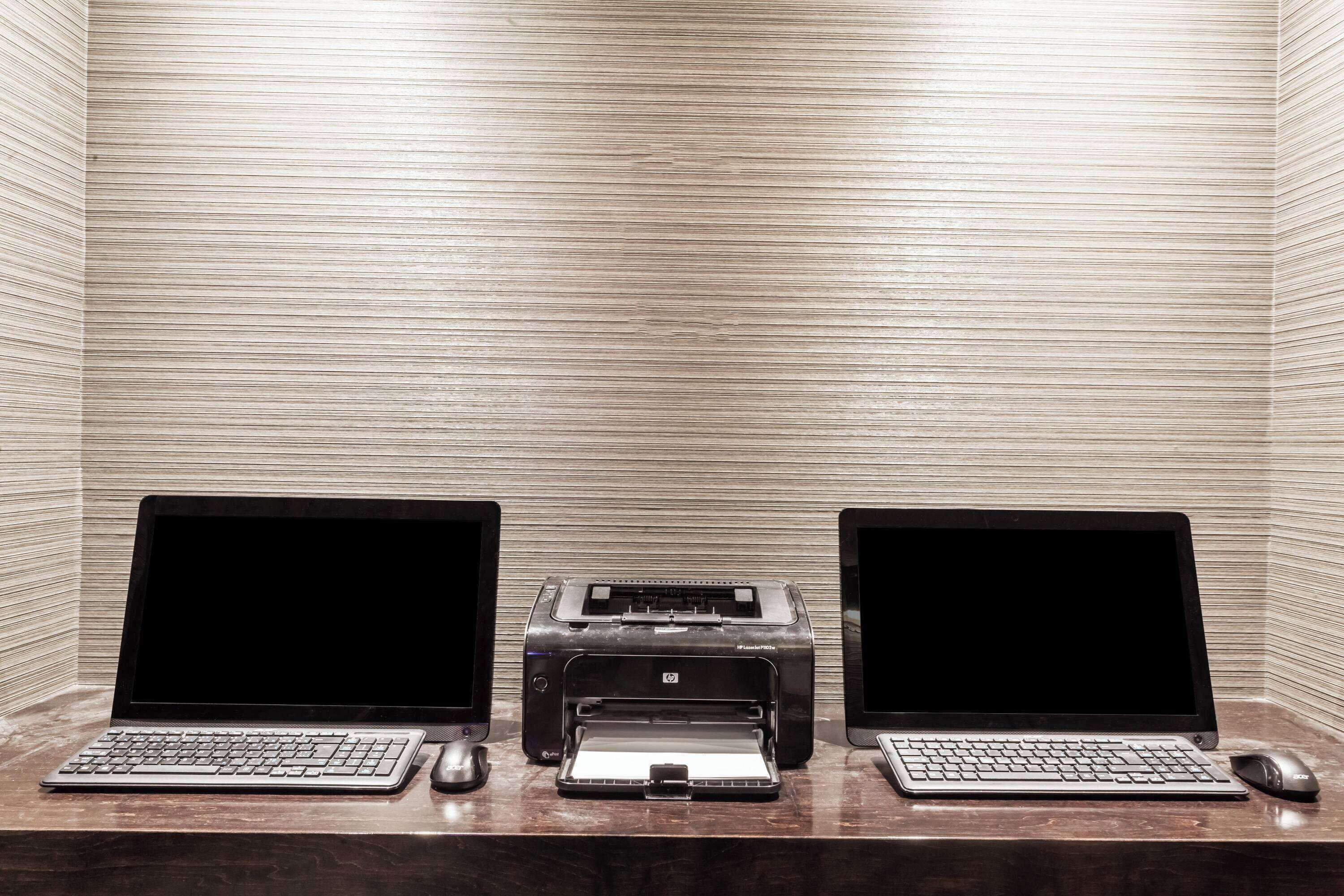 Photo - Ramada by Wyndham Ottawa On The Rideau