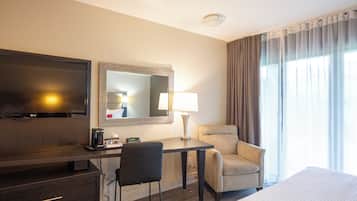 Ropa de cama hipoalergénica y escritorio