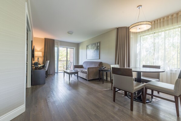 Hypo-allergenic bedding, desk, laptop workspace, blackout curtains