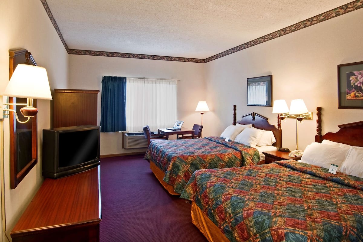 Room, 2 Queen Beds, Non Smoking | Desk, iron/ironing board, WiFi (free), alarm clocks