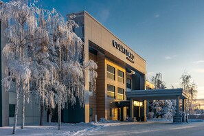 Exterior - Courtyard by Marriott Anchorage Airport (Anchorage)