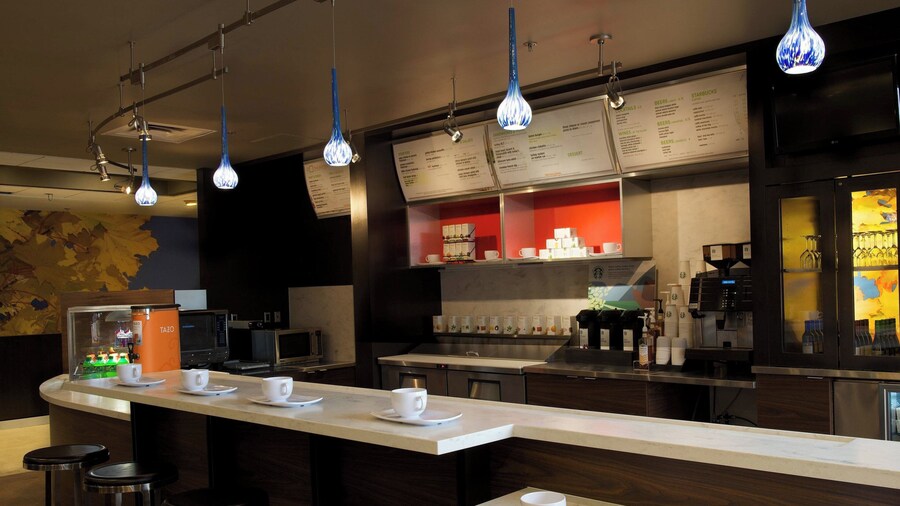 Courtyard by Marriott Bloomington