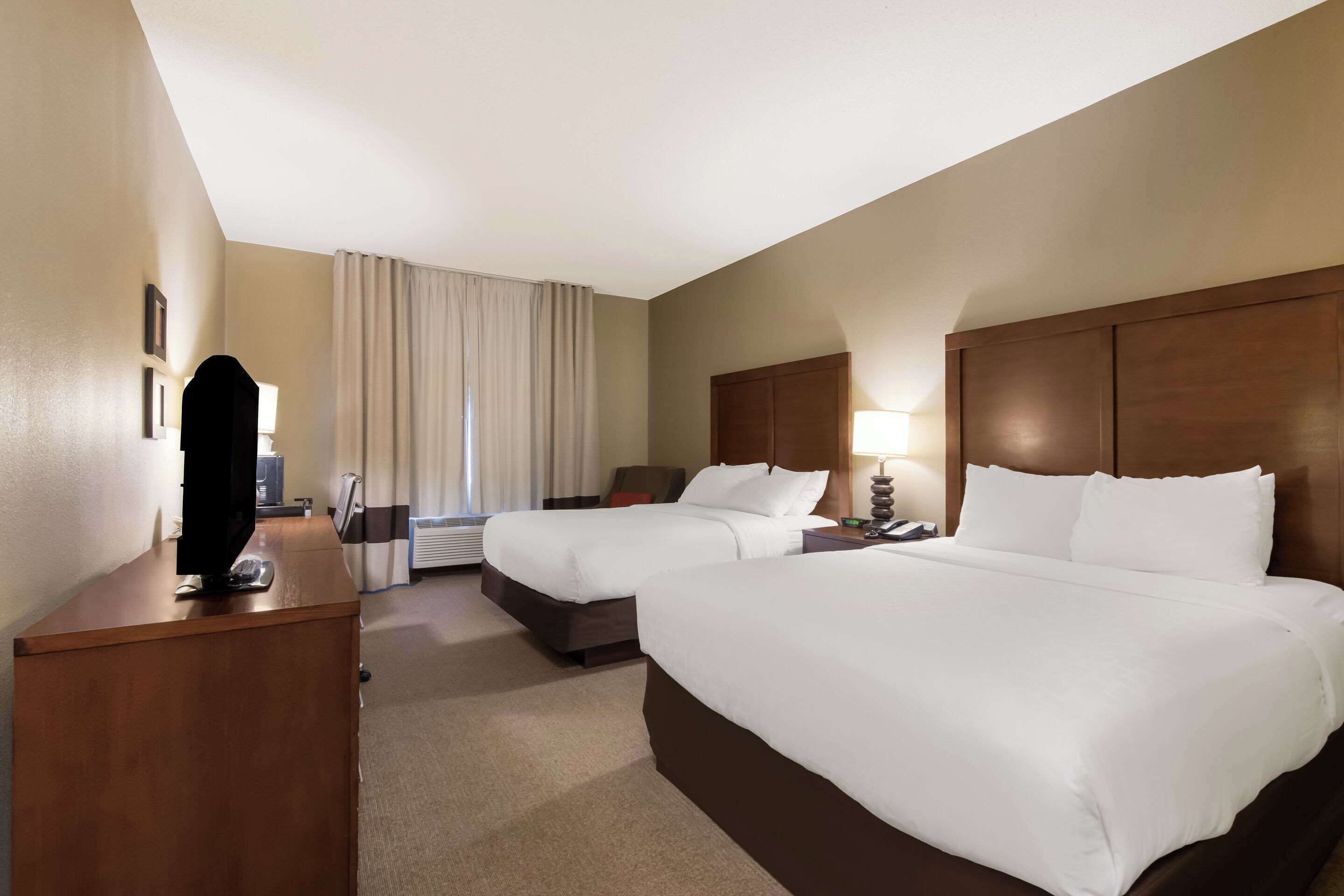 standard room, 2 queen beds, non smoking | hypo-allergenic bedding, desk, blackout curtains, iron/ironing board