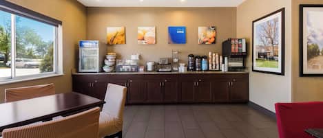 Free daily buffet breakfast